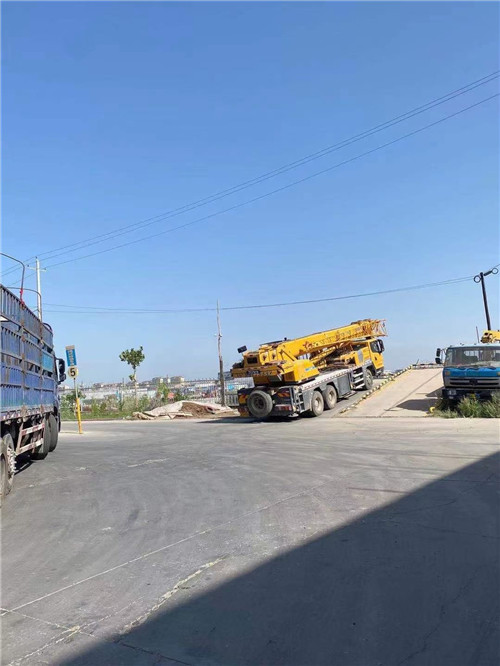 惠东县25吨吊车的租赁价格大概是多少？